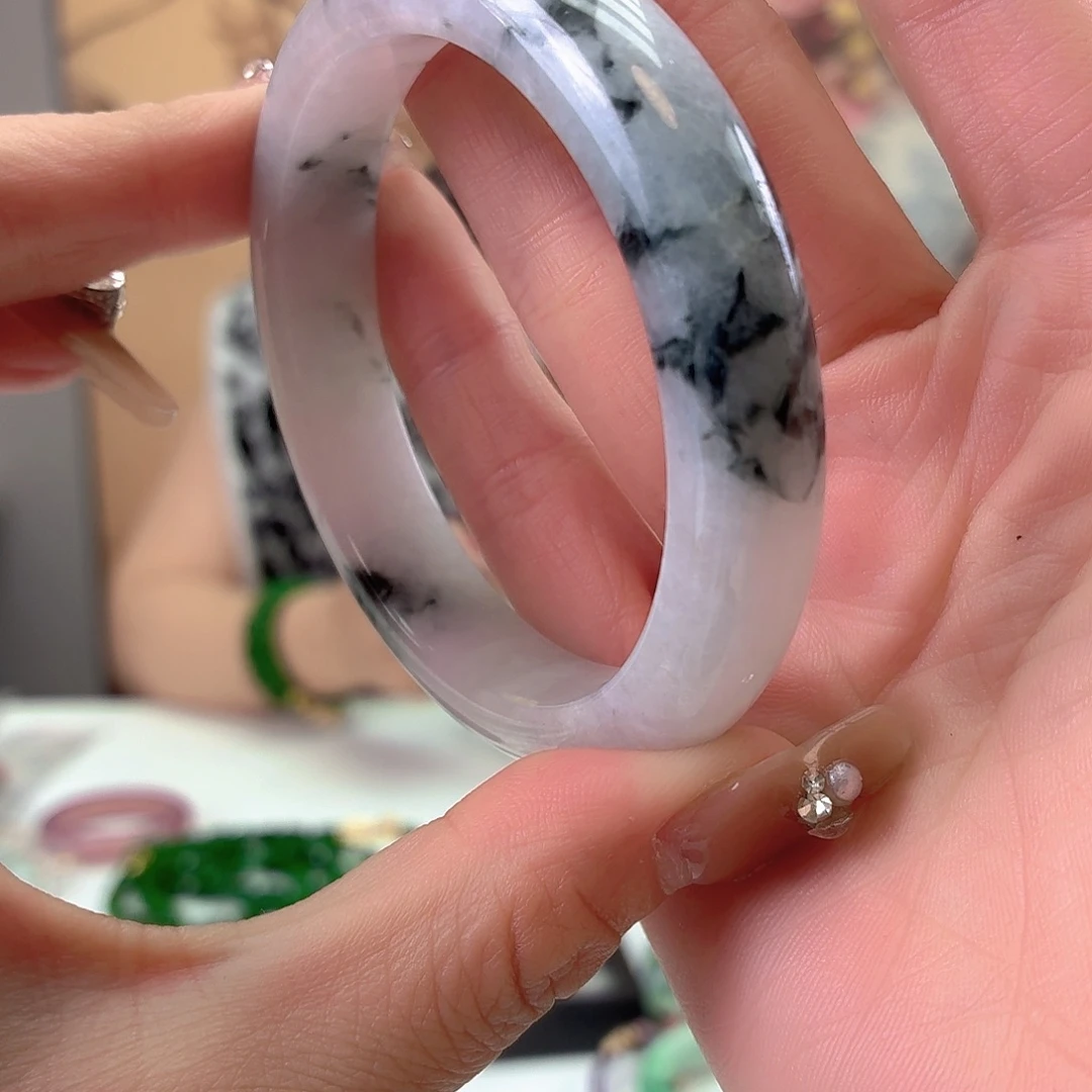 翡翠未镶嵌手镯翡翠