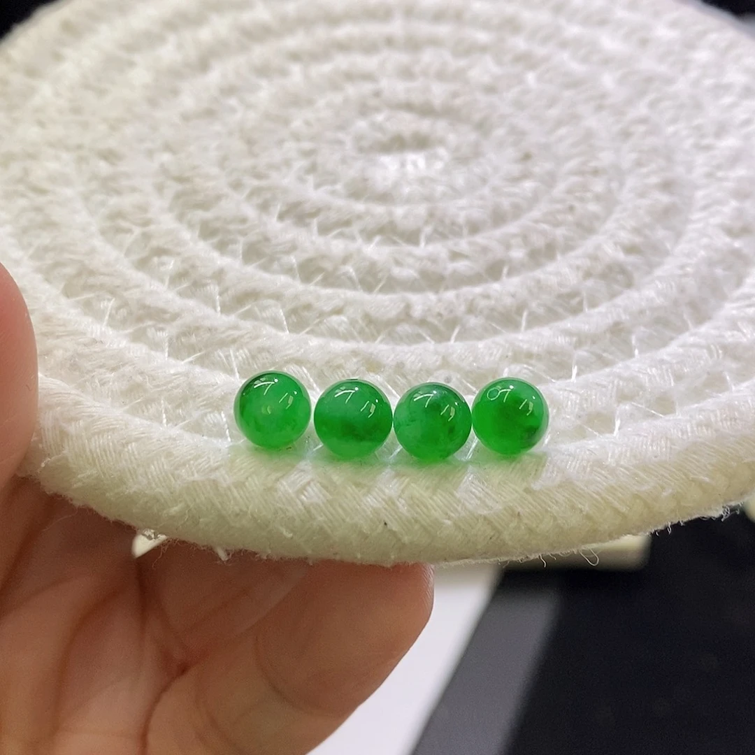 未镶嵌挂件翡翠一组