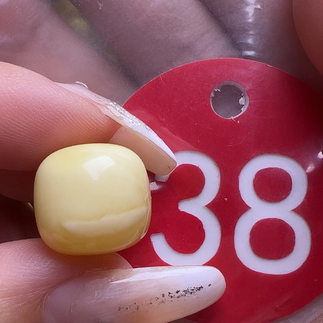 未镶嵌蜜蜡裸石微花粉13.2mm老型