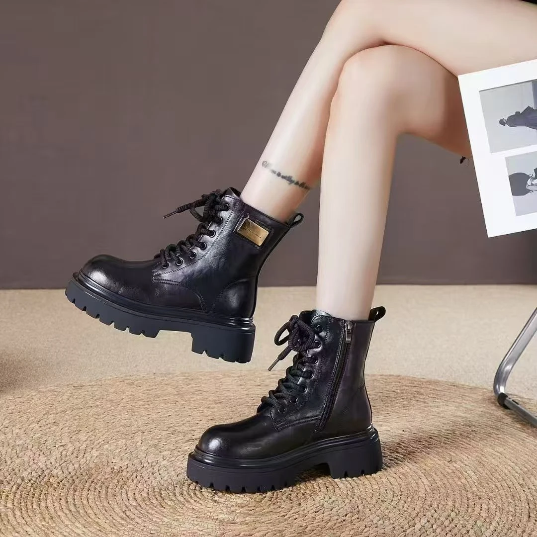 英伦风系带马丁靴女春秋单靴秋季粗跟女鞋888-9