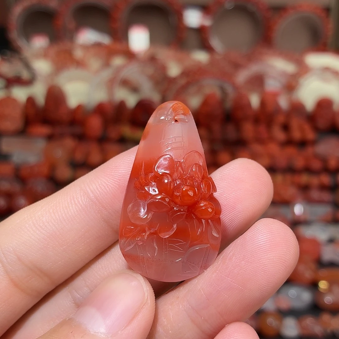 南红玛瑙未镶嵌颈饰