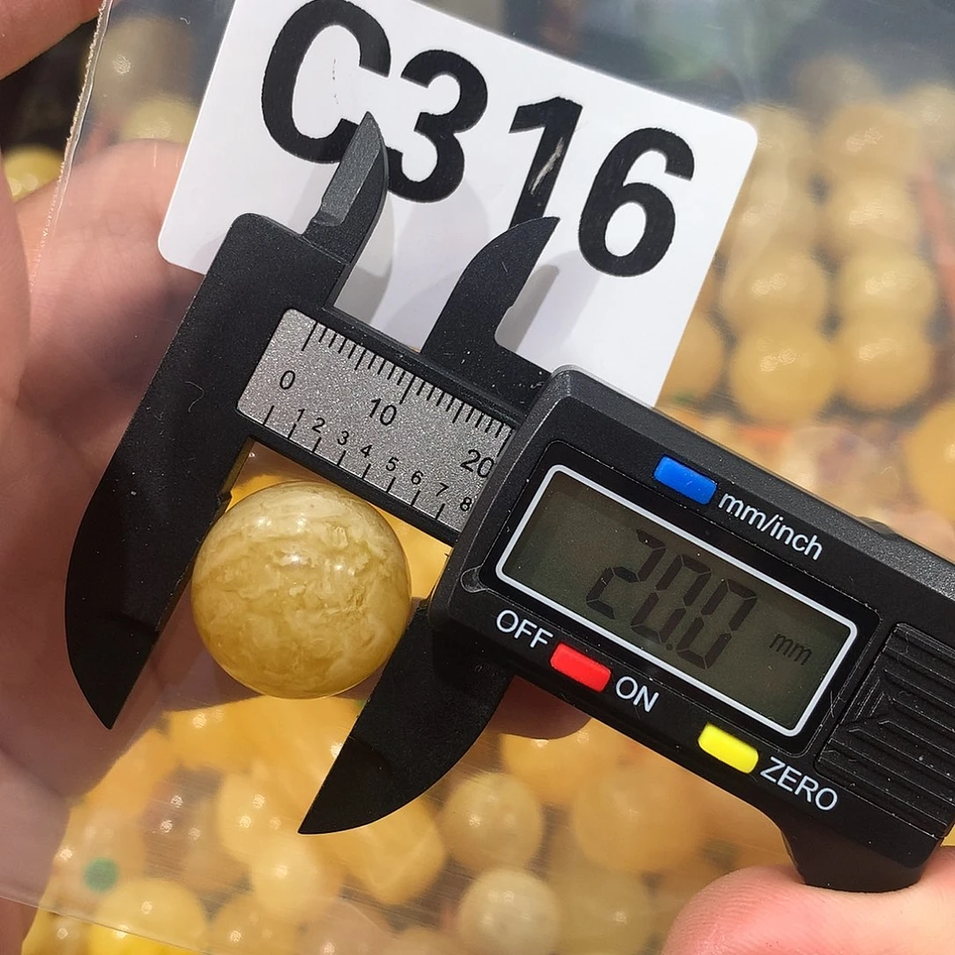 未镶嵌琥珀珠宝奇石