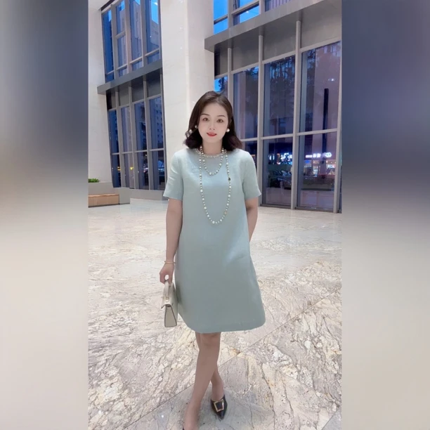 【深圳南油】夏季新款单层重工钉钻金丝亚麻透气轻薄遮肉显瘦连衣裙