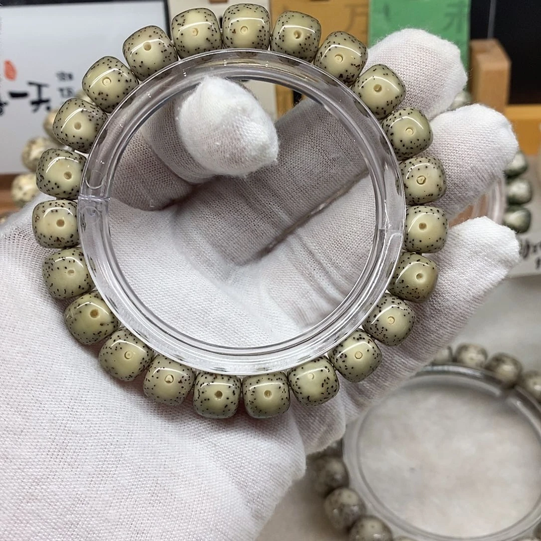 星月菩提手串10/9帝绿绿背正月大眼睛