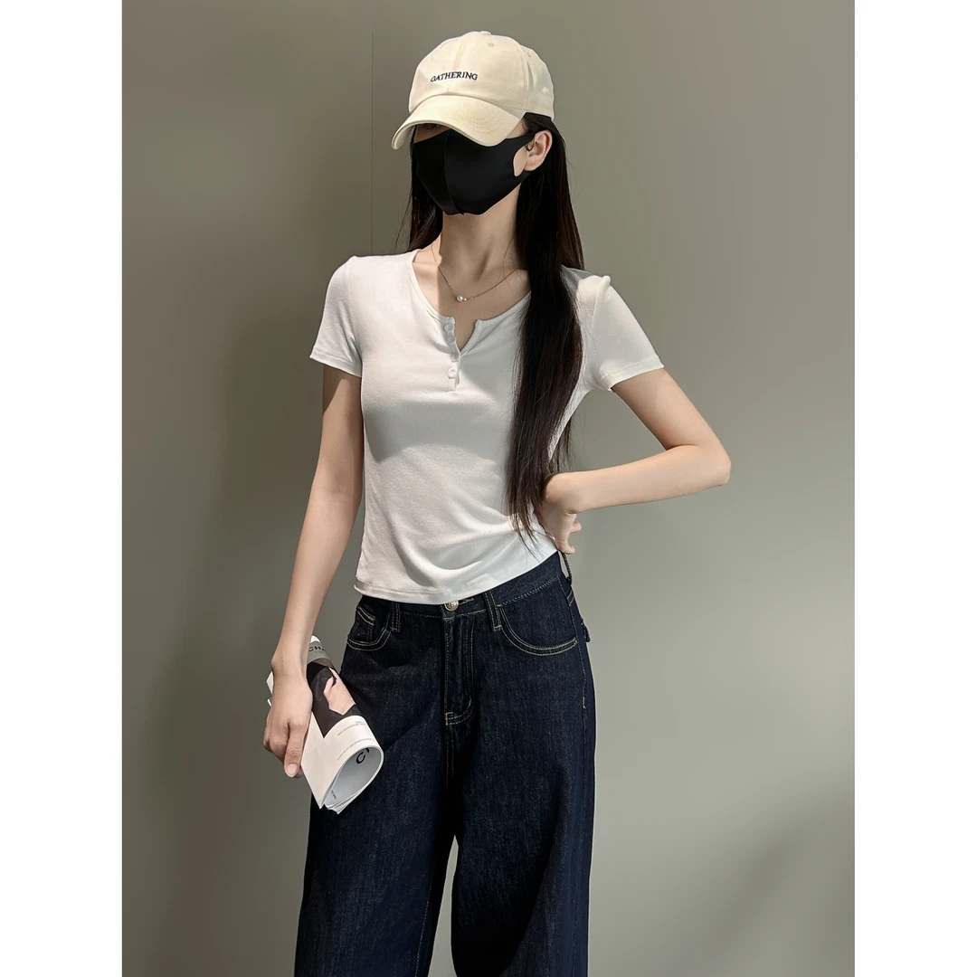 2025新款白色斜肩短袖t恤女夏季修身显瘦高级感独特绝美露肩上衣