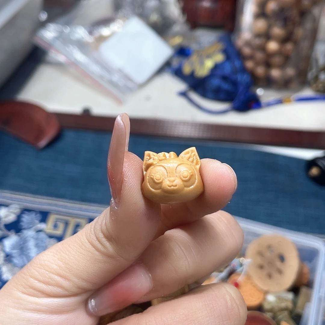 维腊木（绿檀）无事牌睡****猫