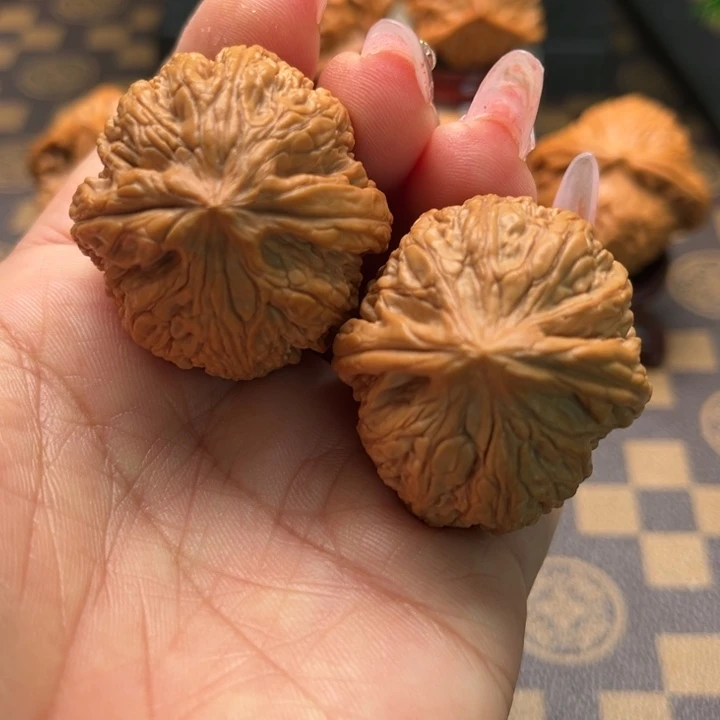 核桃36玉尊文玩核桃