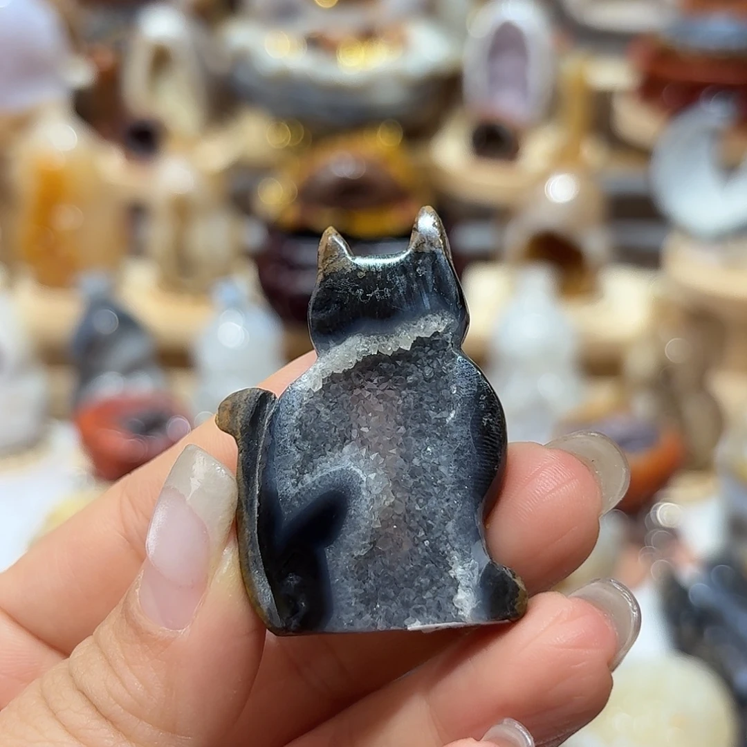 未镶嵌水晶大型摆件（非配饰）