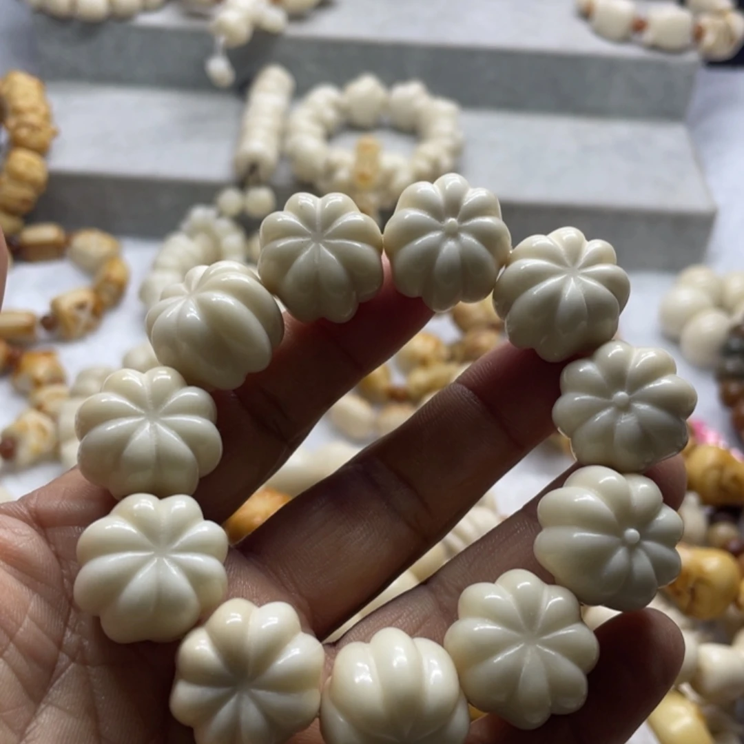 夏***晴吊坠菩提根/象牙果全品象牙果南瓜珠手串卡21