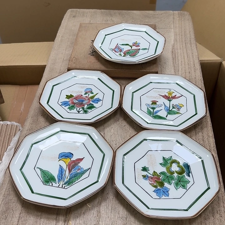 瓷片噗哈哈哈哈哈哈哈哈哈我的