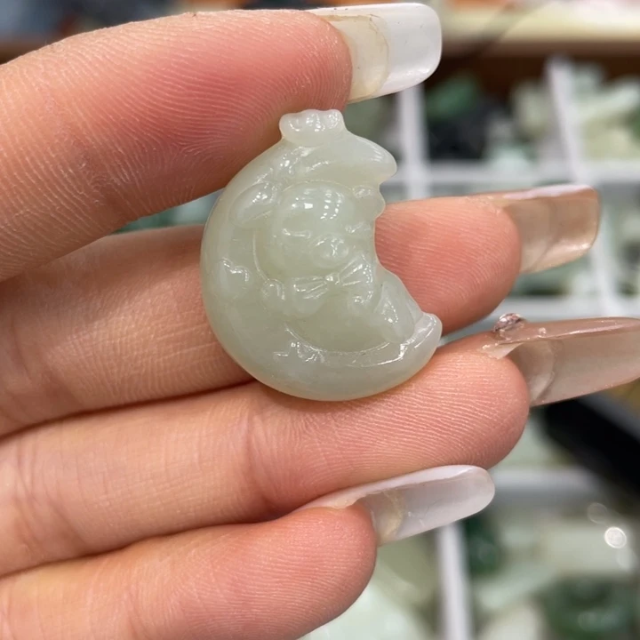 和田玉吊坠(不含链)未镶嵌思*处理品 福利品