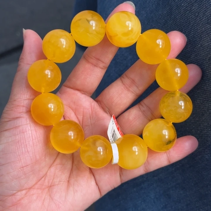 琥珀未镶嵌珠宝奇石M1060号186.+鸡油红