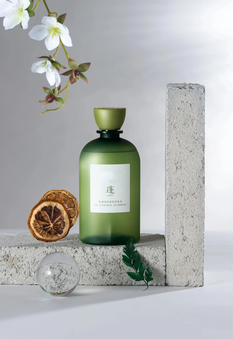 轻盈控油香氛洗发水