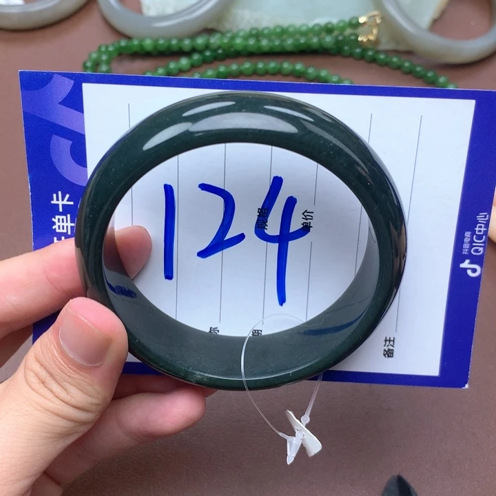 和田玉手镯未镶嵌62