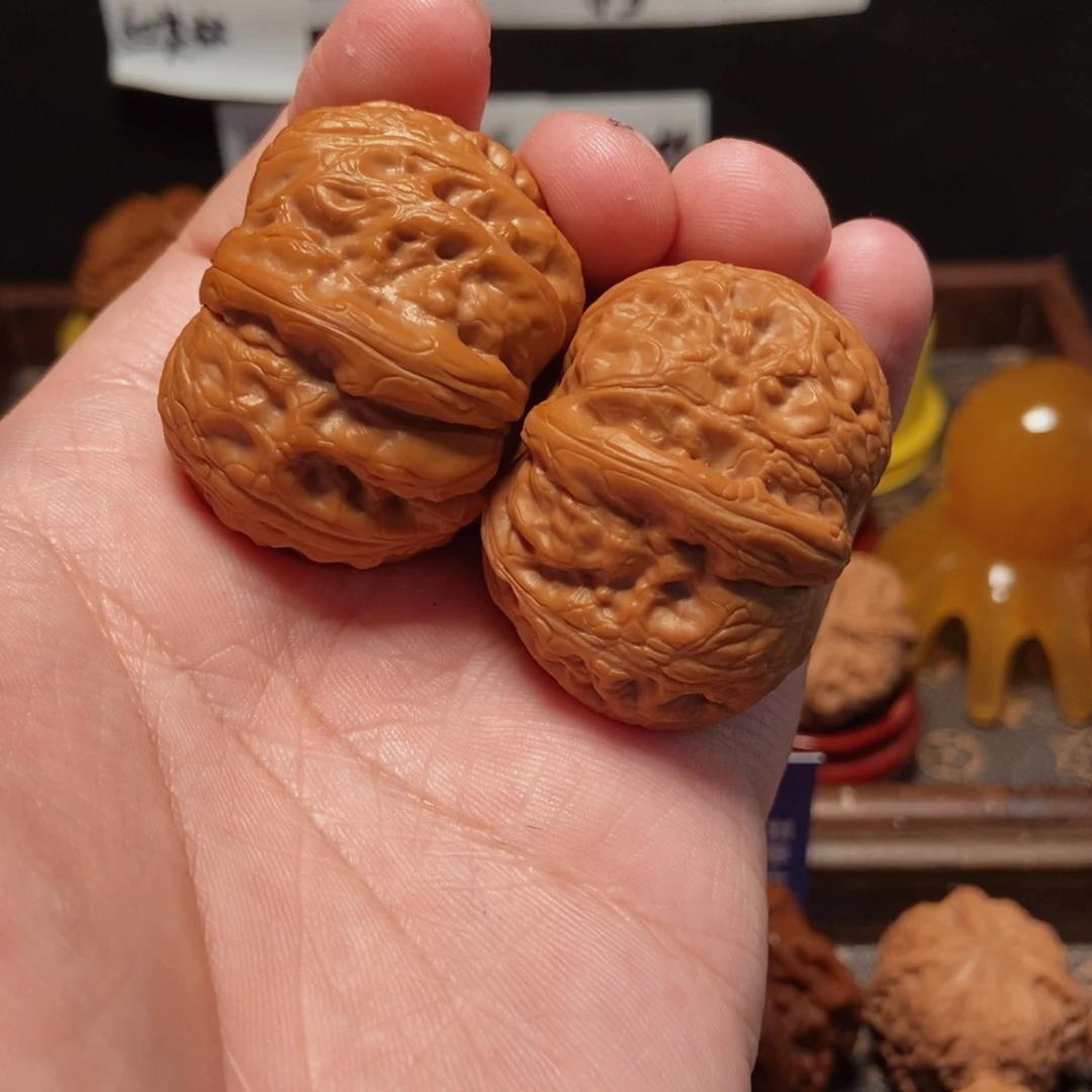 吊坠文玩核桃元宝43尺37