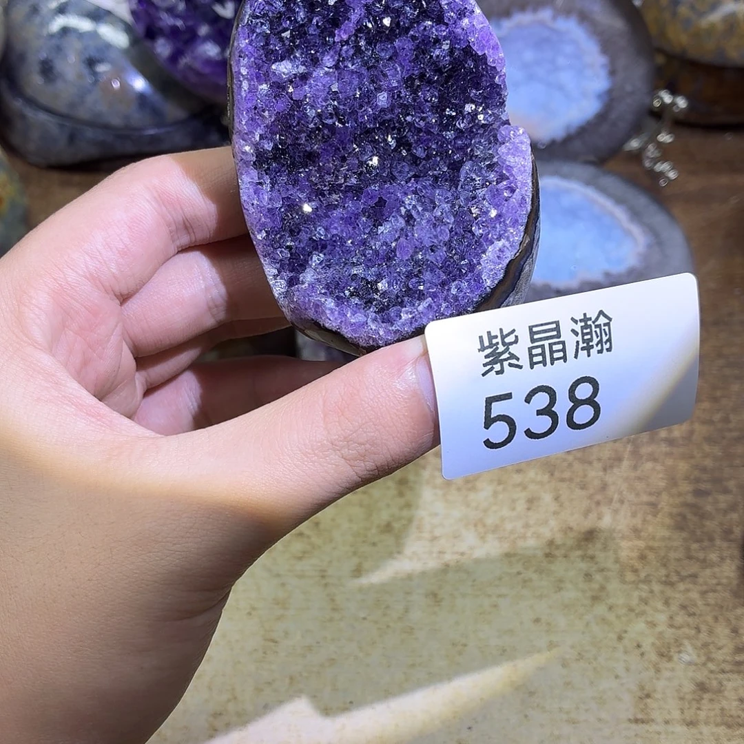 水晶大型摆件（非配饰）未镶嵌