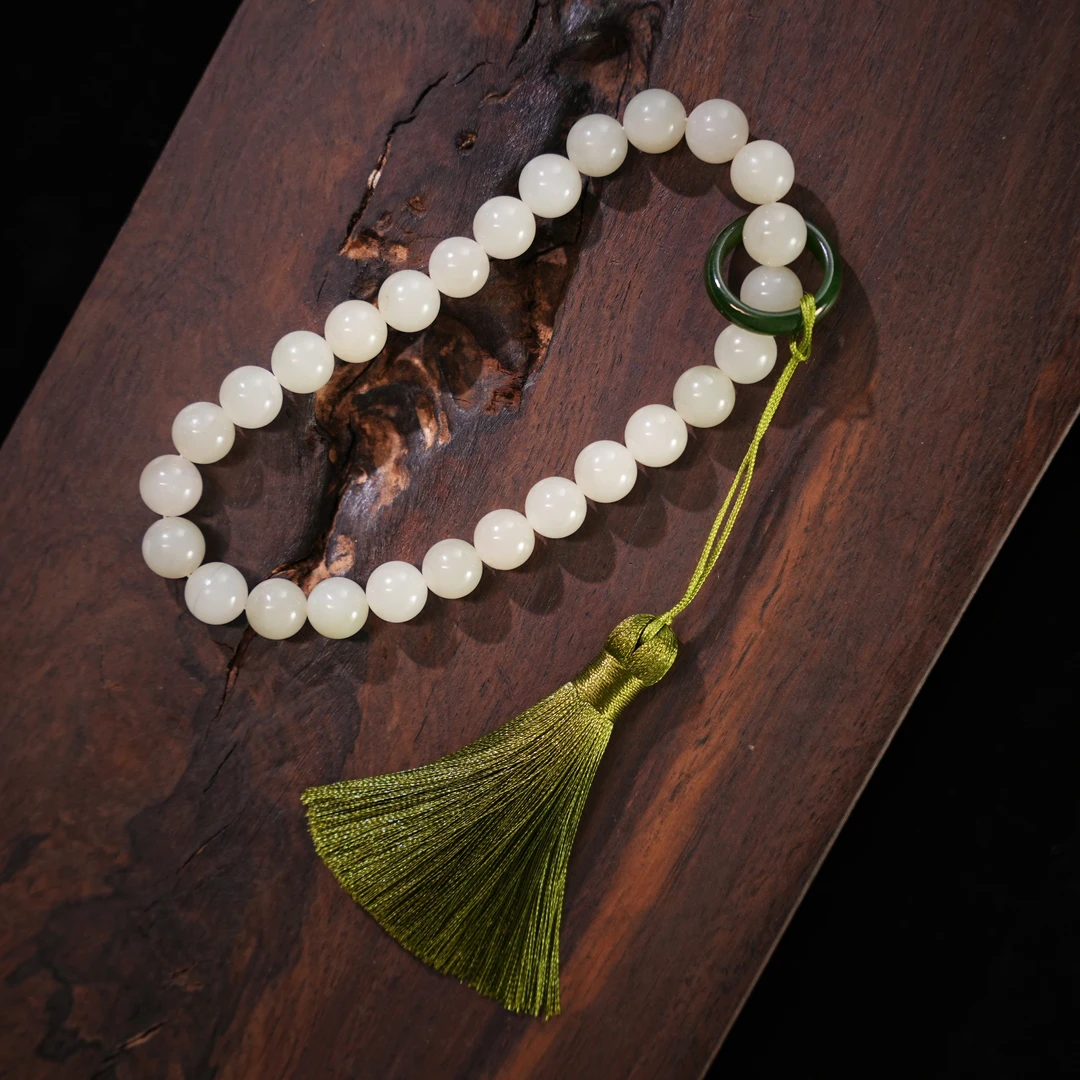 和田玉晴水手持 12mm± 27颗珠 H19102