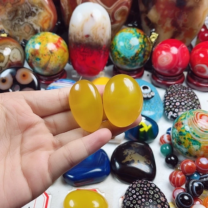 玛瑙/玉髓未镶嵌珠宝奇石