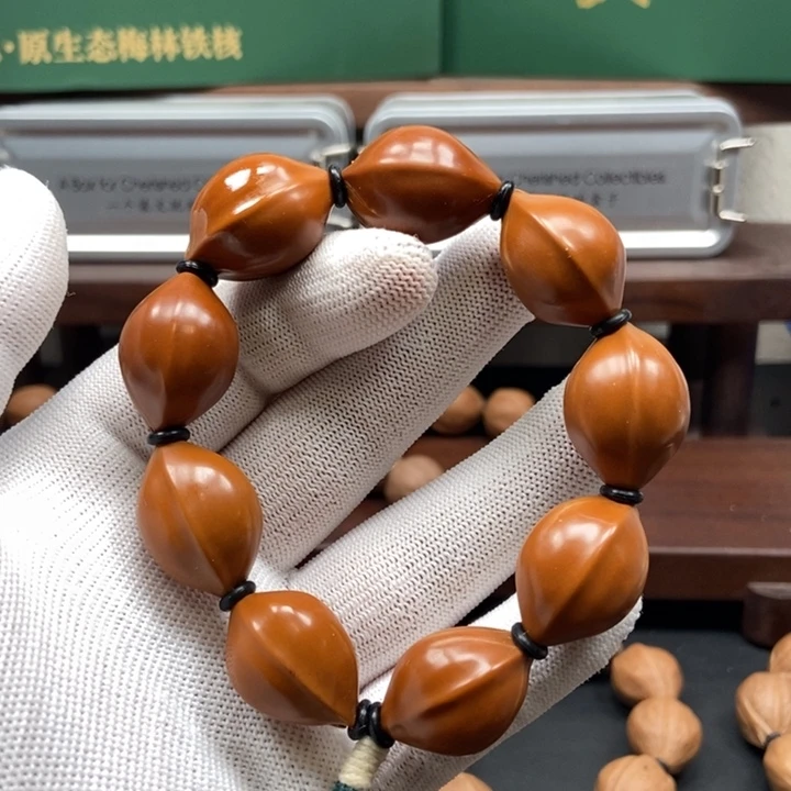 手串橄榄核1826三花打底