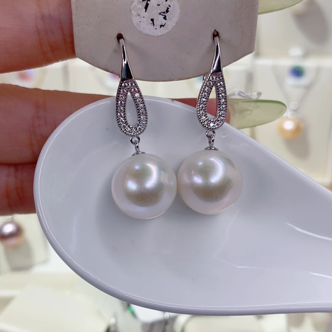 承***欢银S925镶嵌淡水珍珠耳饰