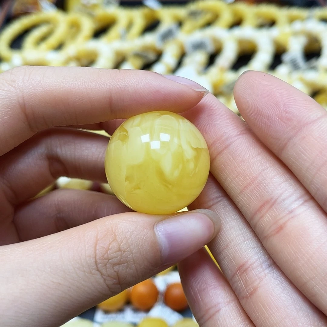 未镶嵌蜜蜡裸石圆珠25.5mm冰片