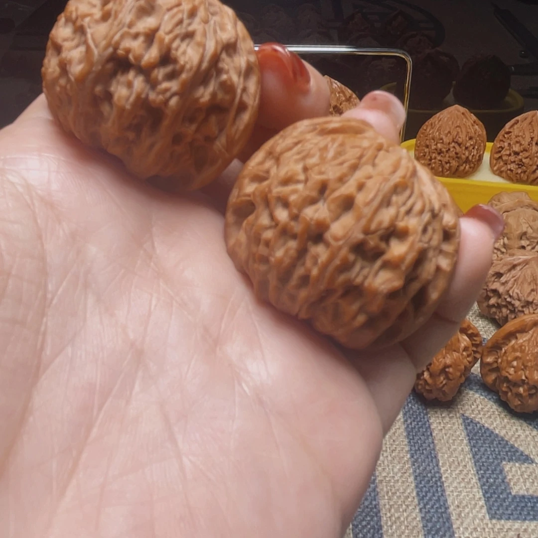 文玩核桃把件磨盘全品