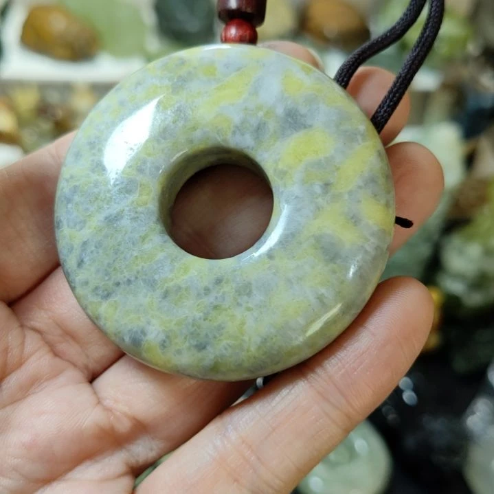 岫玉平安扣未镶嵌