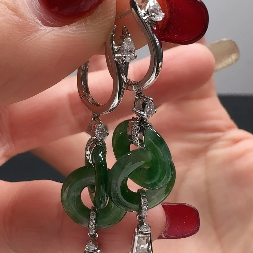 翡翠耳饰18K金镶嵌?****✨耳饰