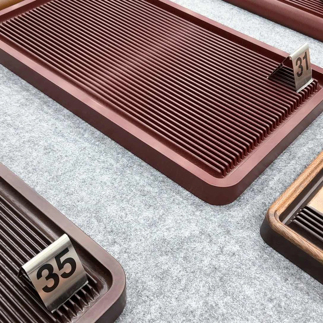 *️****70405红色龙鳞纹平顶直边