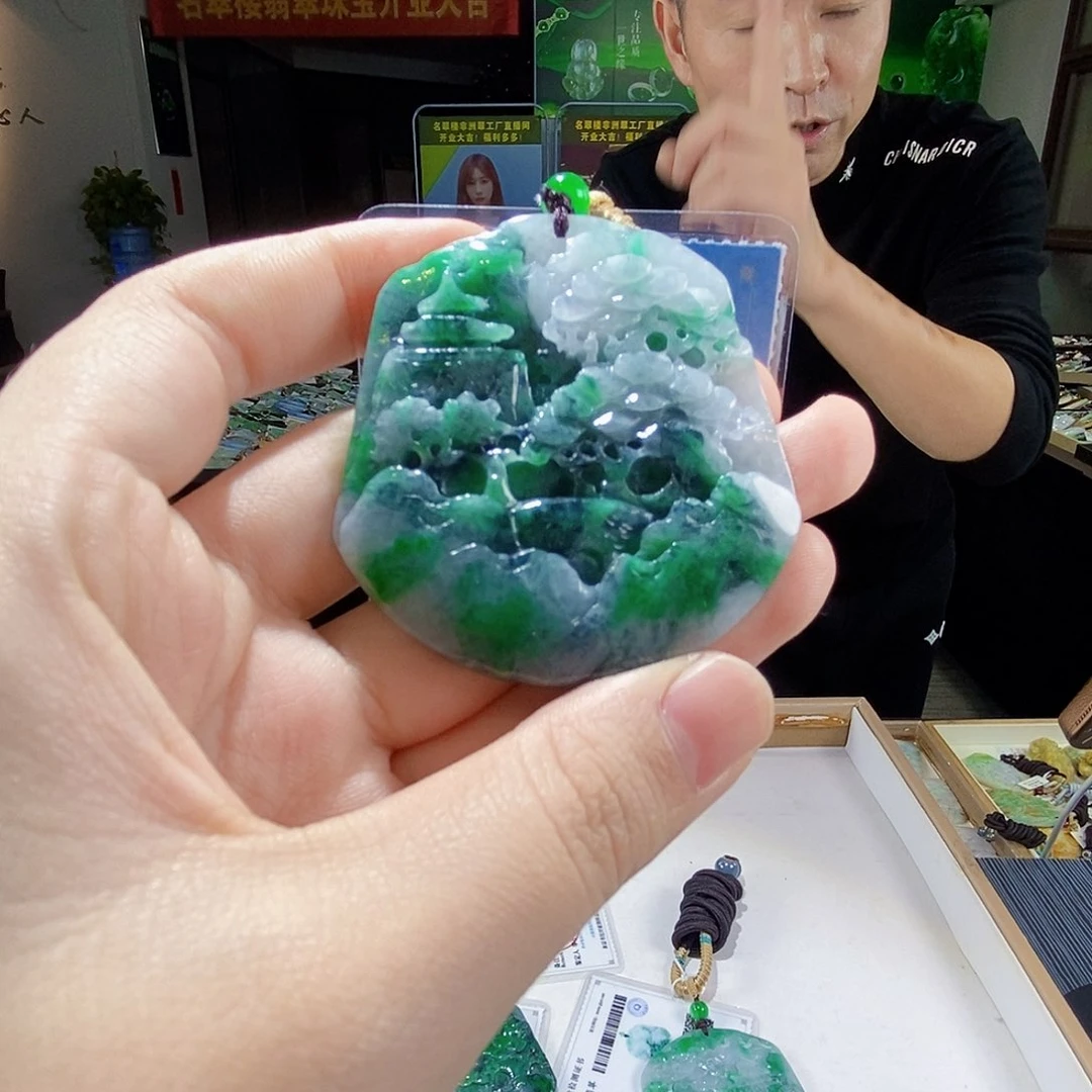 颈饰未镶嵌翡翠翡翠