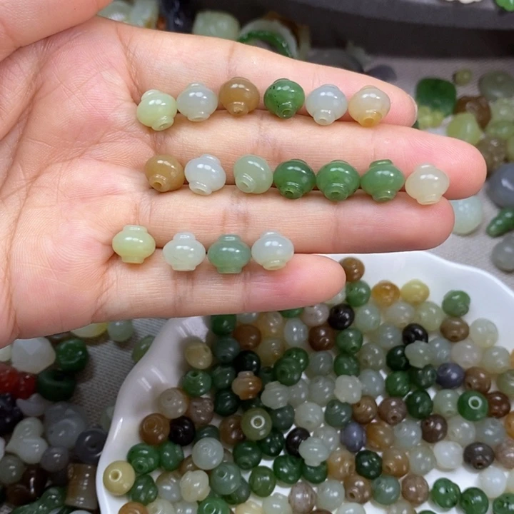 未镶嵌和田玉挂件19.9一个多样性发其一