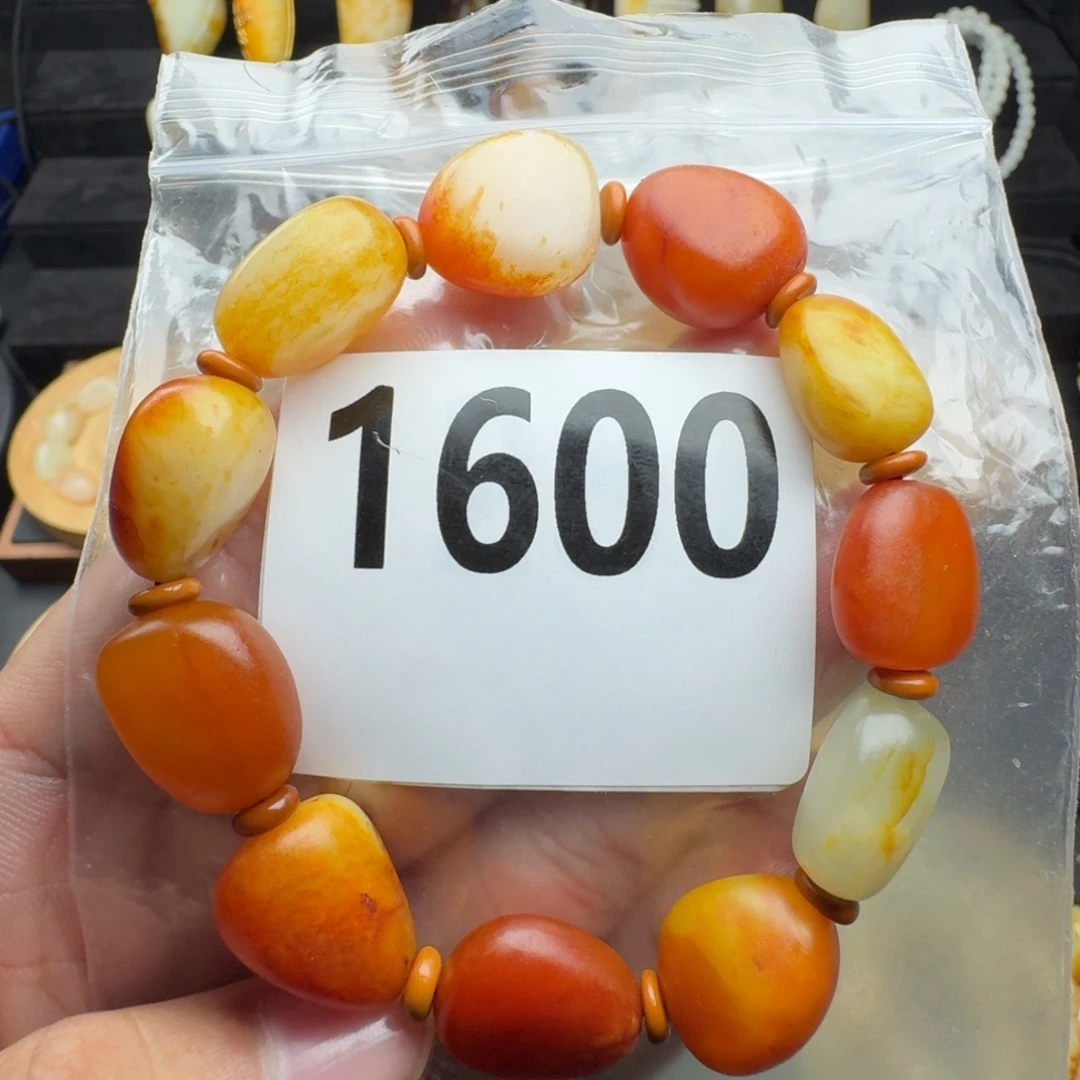 和田玉未镶嵌手串