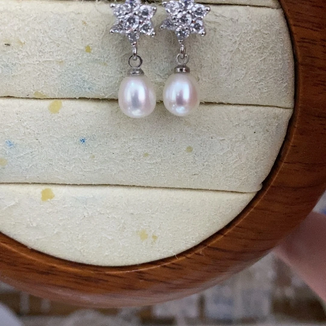 银S925镶嵌耳饰淡水珍珠