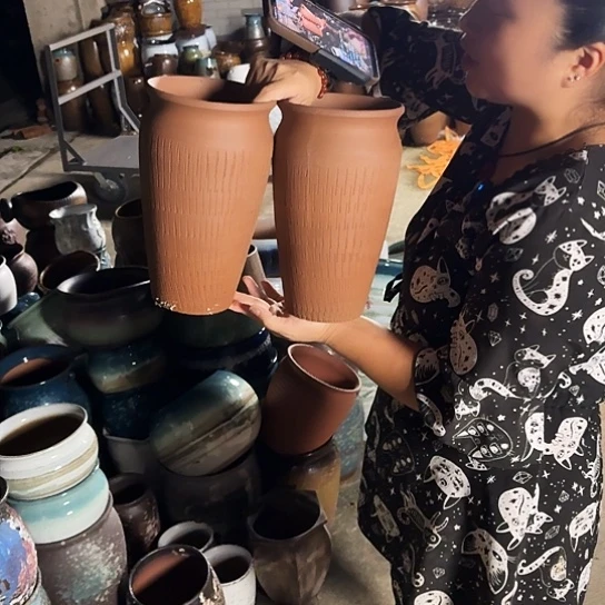 口14高26瑕疵两个盆子。