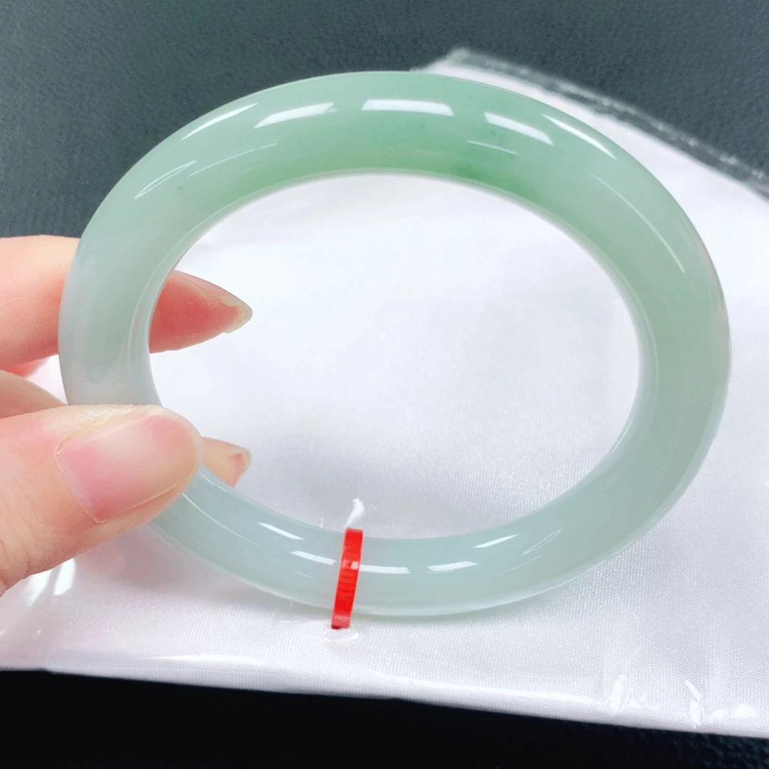未镶嵌手镯翡翠56圈