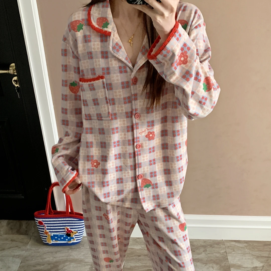 睡衣女秋冬季舒适长袖2025新款可外穿保暖格子大码草莓家居服套装