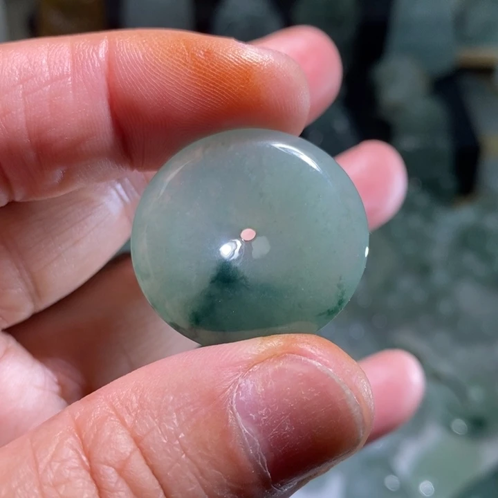 翡翠未镶嵌颈饰天然翡翠