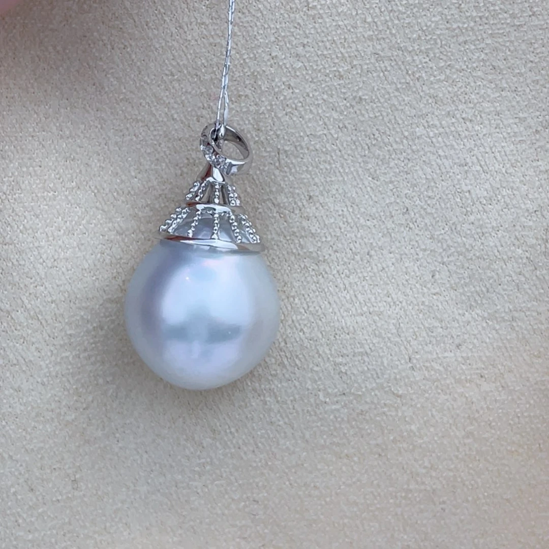 海水珍珠吊坠18K金镶嵌