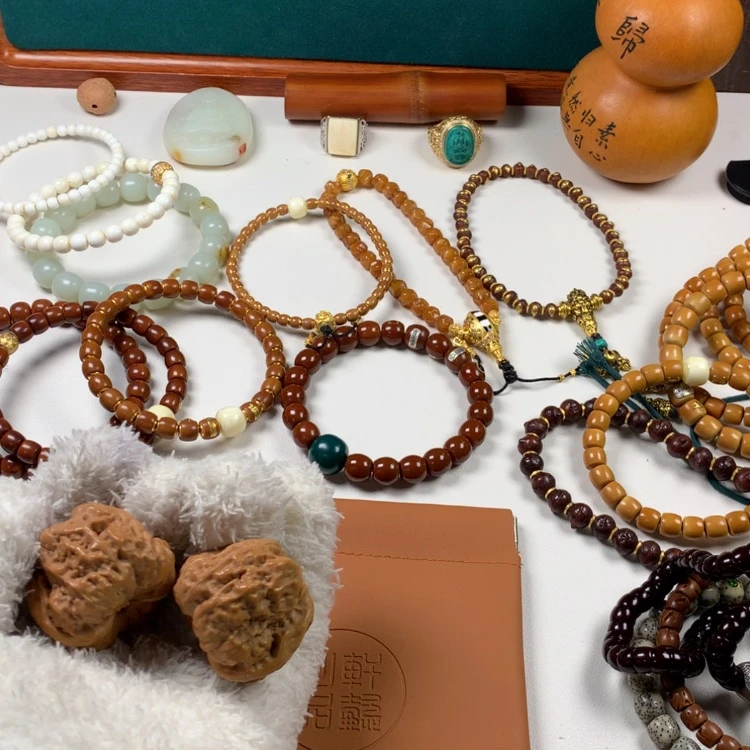 【闪购商品】文玩核桃吊坠。。。。。。。。。。。