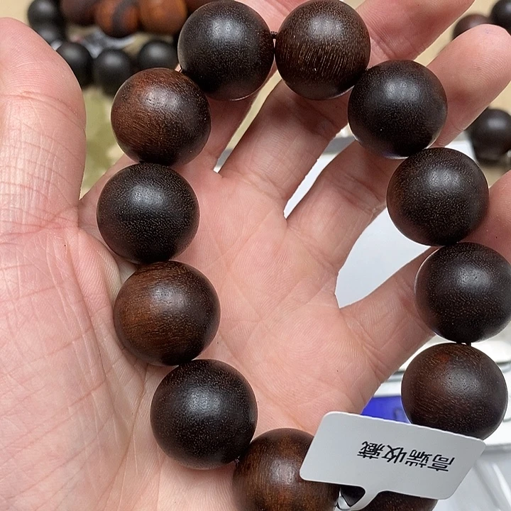 沉香木沉香香囊虫漏