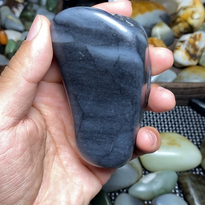 转***啊和田玉未镶嵌挂件