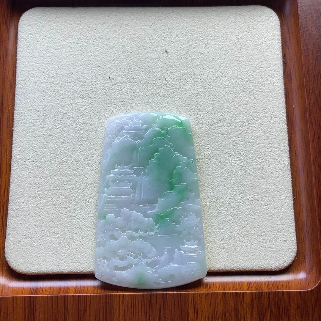 翡翠未镶嵌颈饰纯天然翡翠