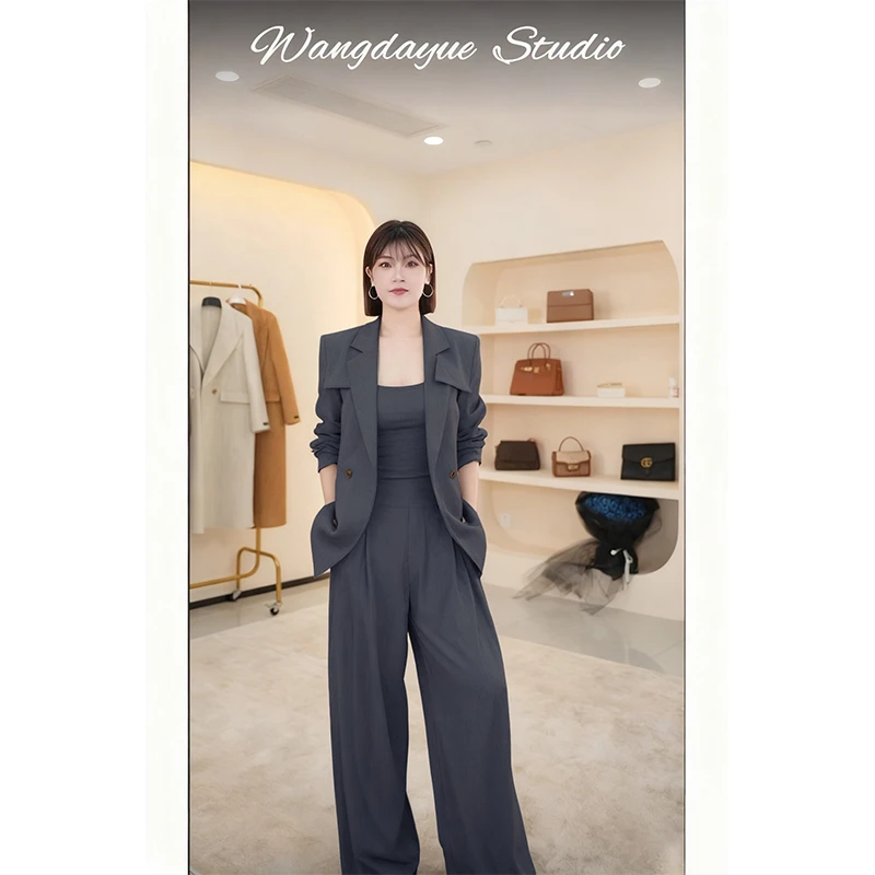 气质西装套装女2025年秋季新款时尚高级感双排扣百搭西服两件套