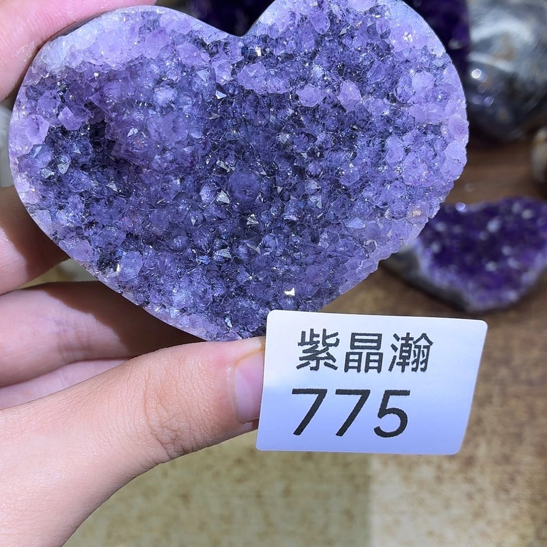 未镶嵌大型摆件（非配饰）水晶