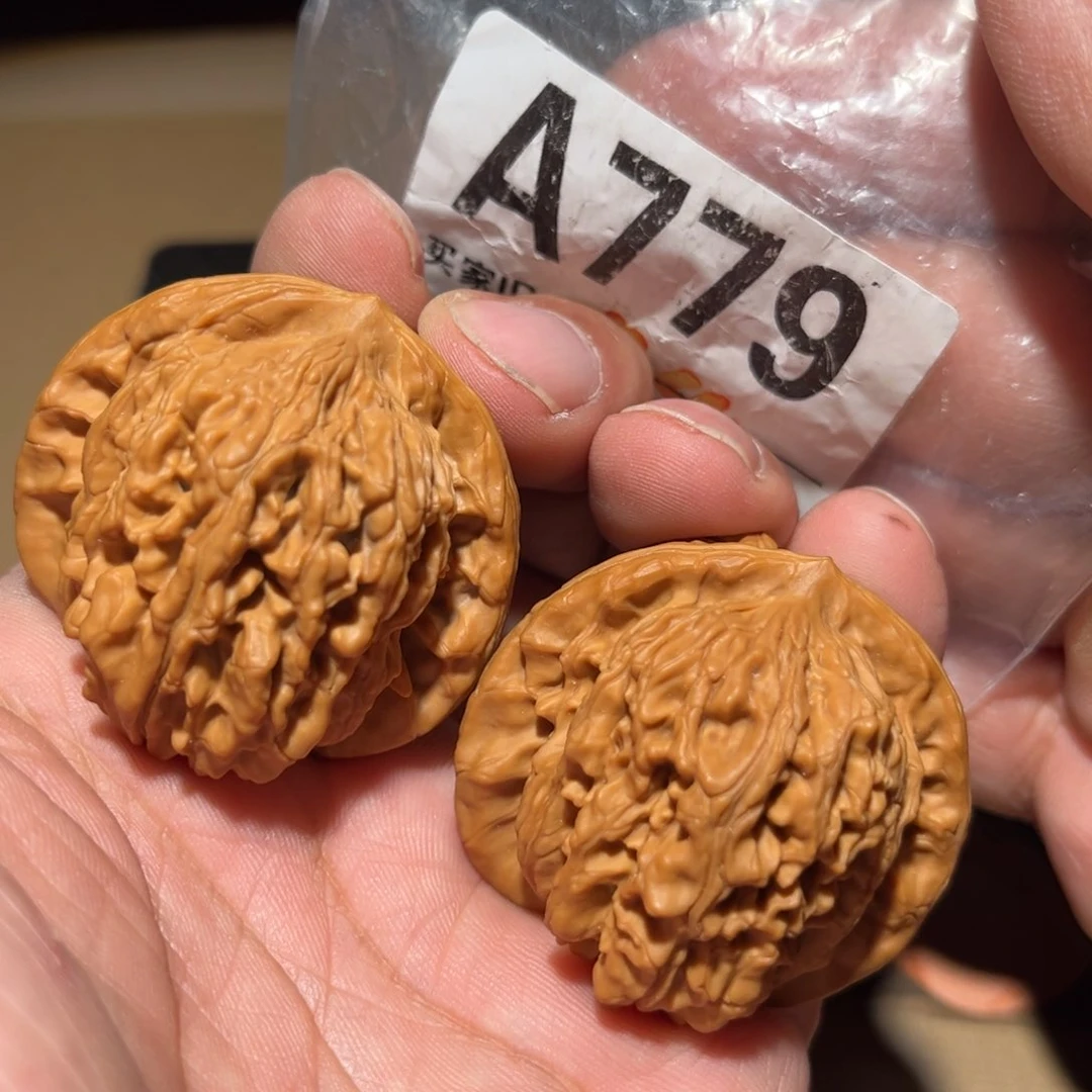 文玩核桃把件43四座楼单只克重一样