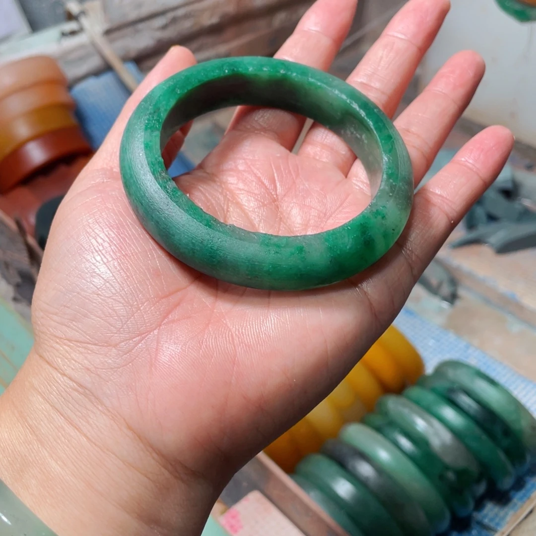 橘***秋定制石英质玉定制加工