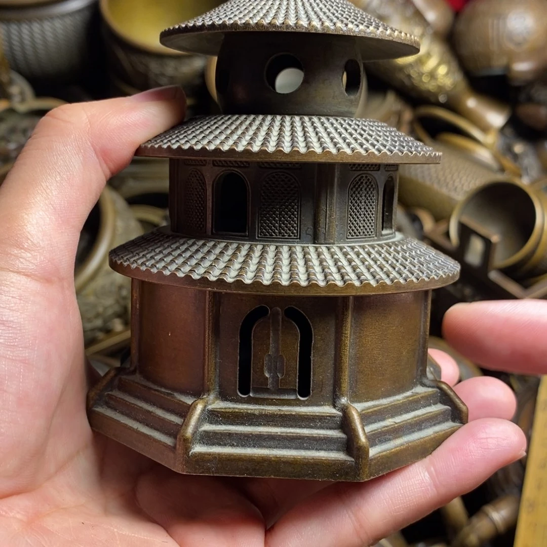 精美铜器做工精良