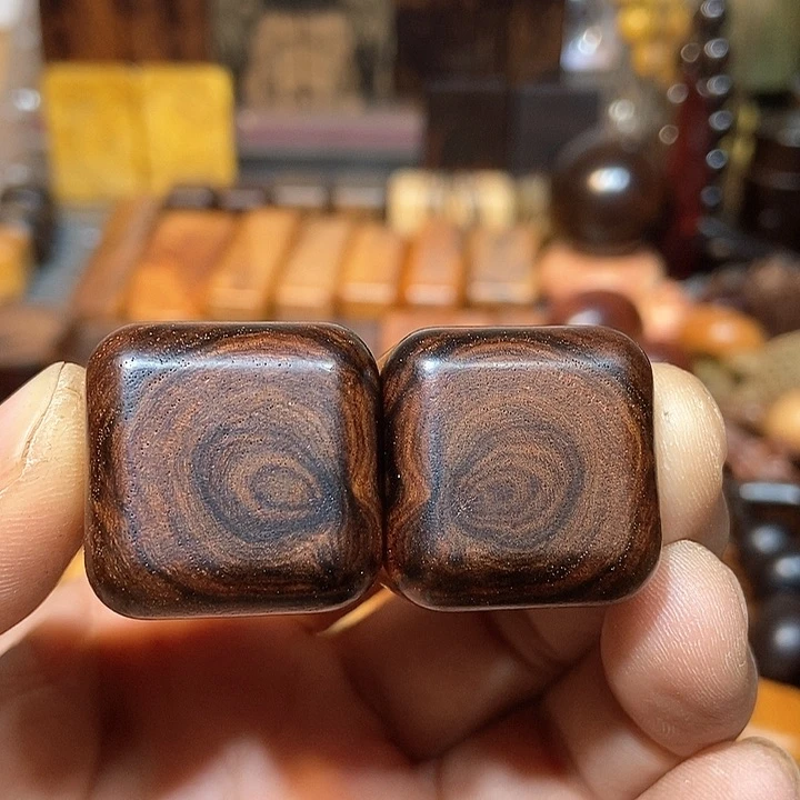 黄花梨/降香黄檀哼