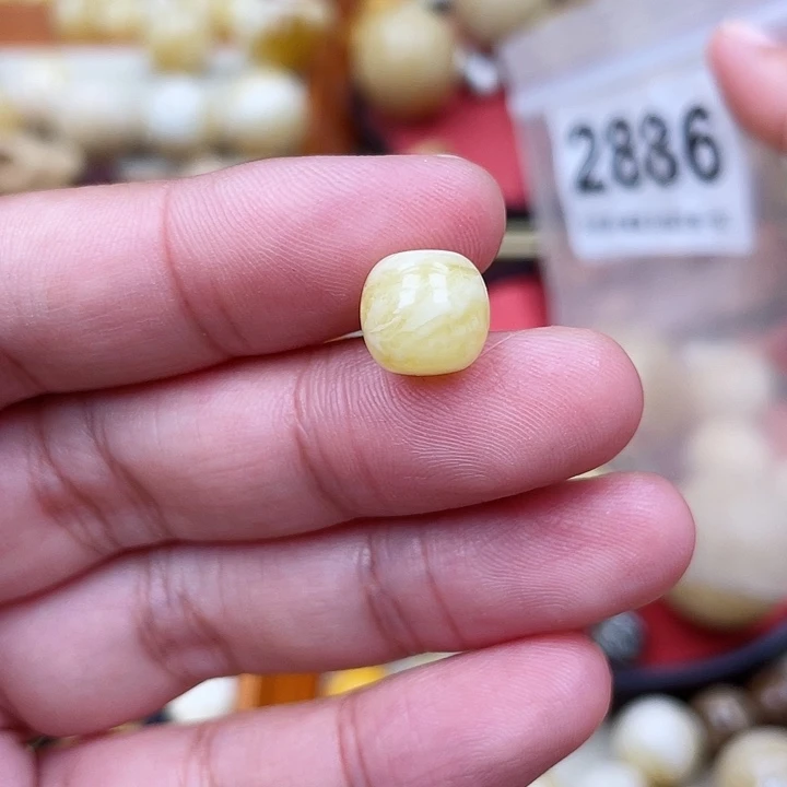 蜜蜡未镶嵌珠宝奇石粉10