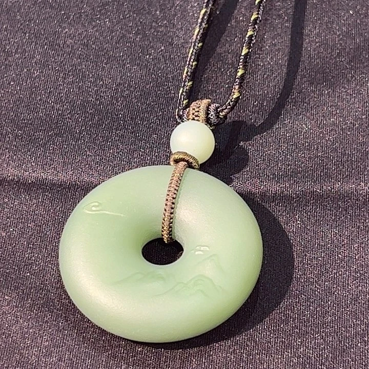 和田玉（碧玉）未镶嵌颈饰